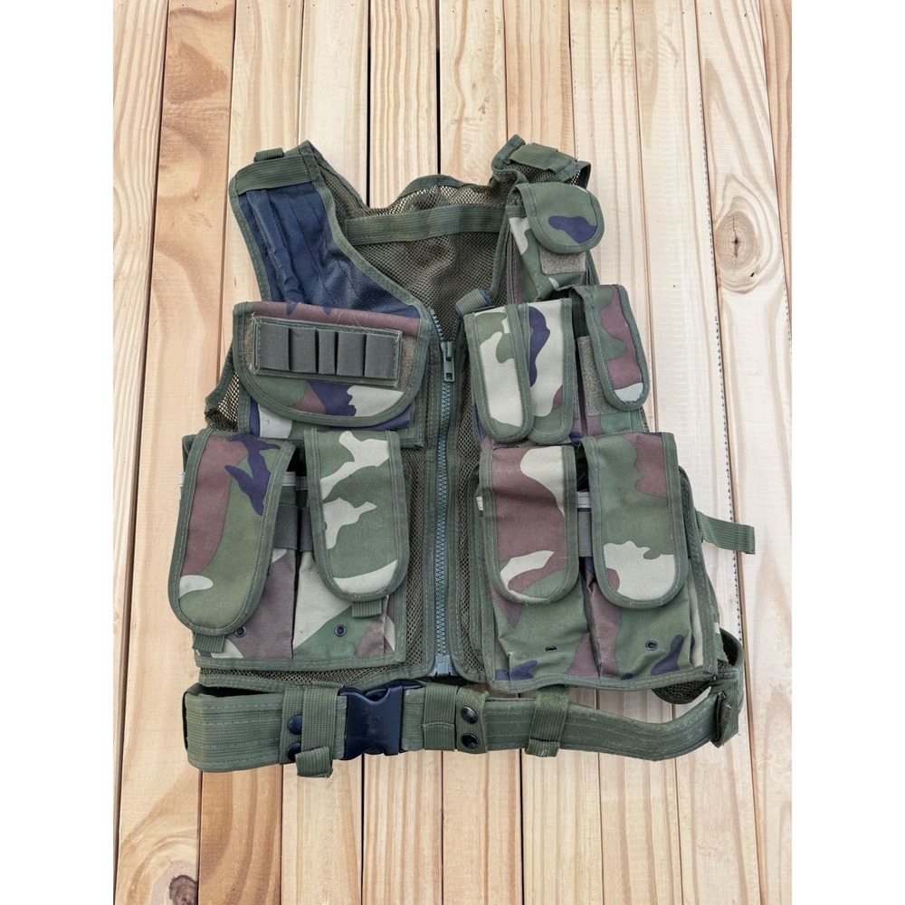 Military Green Tactical Vest - image 2